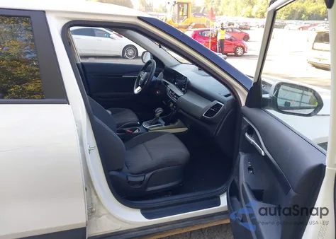 2024 Kia Seltos Lx z USA, uszkodzony, nr VIN KNDEPCAA3R7609937